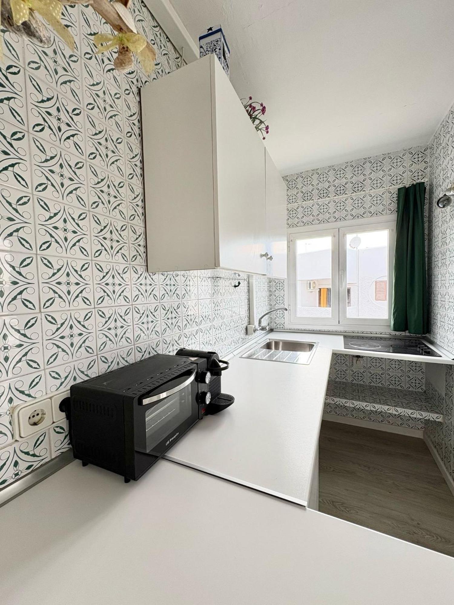 Apartamentos Formentera Copacabana 18 Es Pujols Ngoại thất bức ảnh